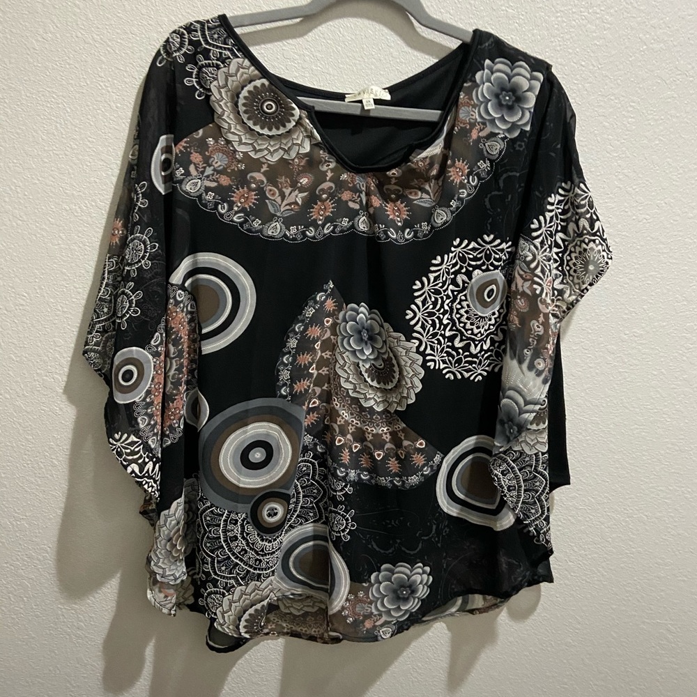 Lavish Cute Blouse